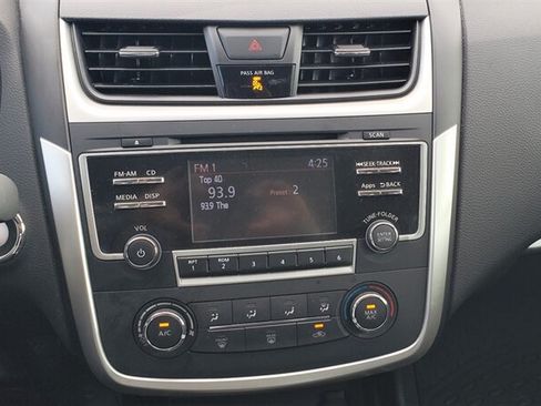 Used 2016 Nissan Altima 3.5 SR FWD image 10