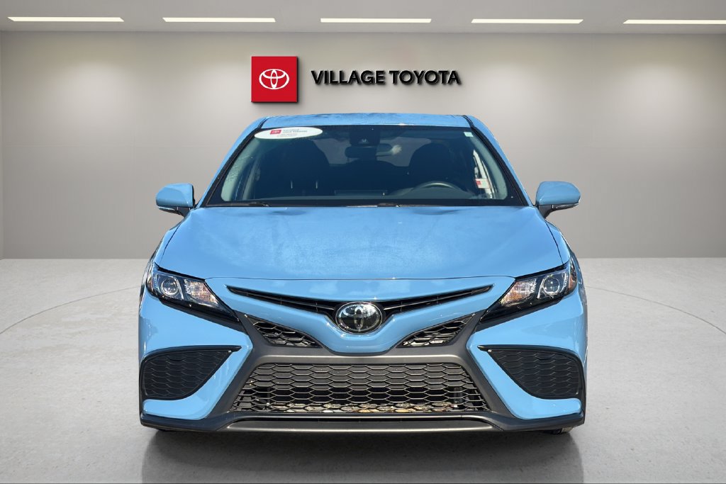 Certified 2023 Toyota Camry SE FWD image 8