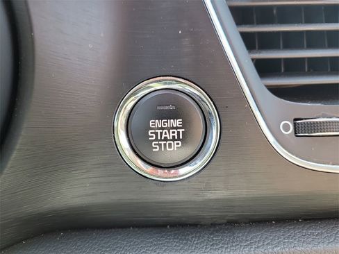 Used 2019 Kia Sedona EX image 29