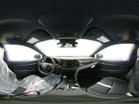 New 2026 Toyota Camry SE FWD image 33