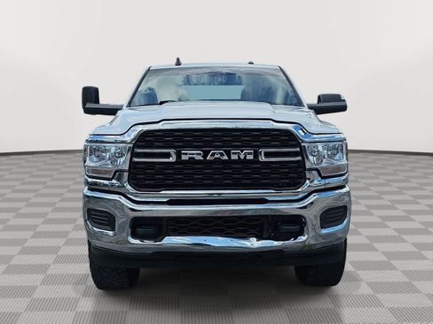 Used 2022 RAM 3500 Big Horn AWD/4WD image 3