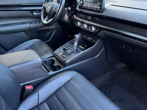 Used 2025 Honda CR-V EX-L image 16