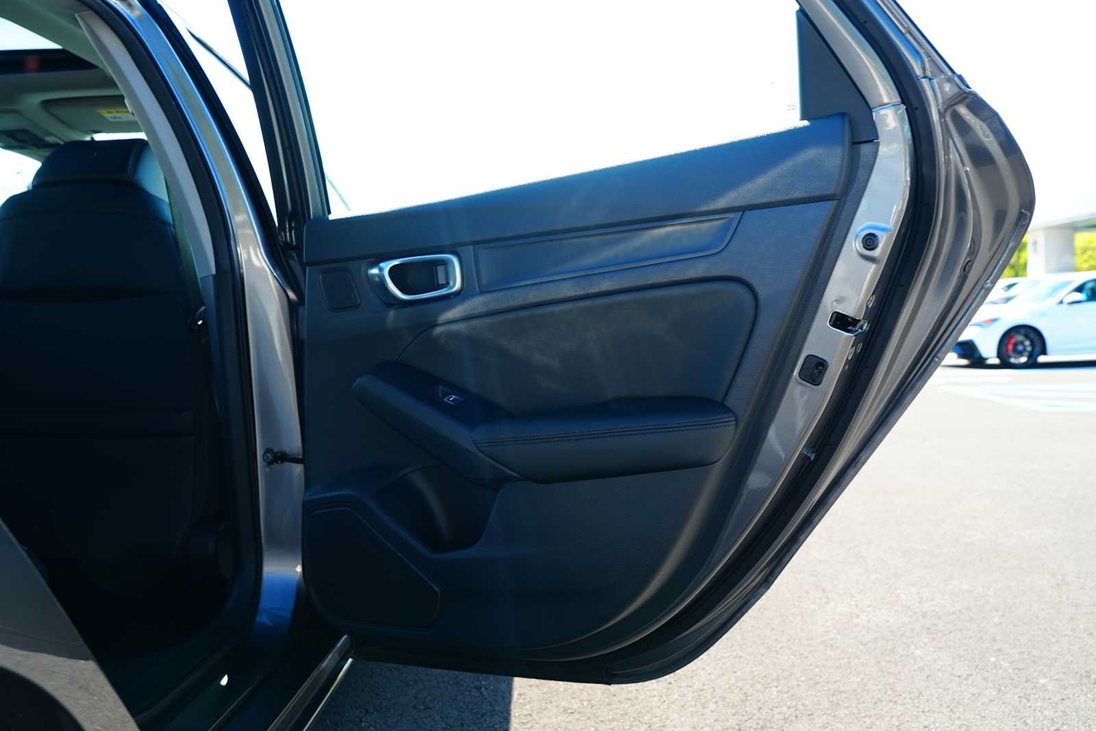 Used 2024 Acura Integra FWD image 32