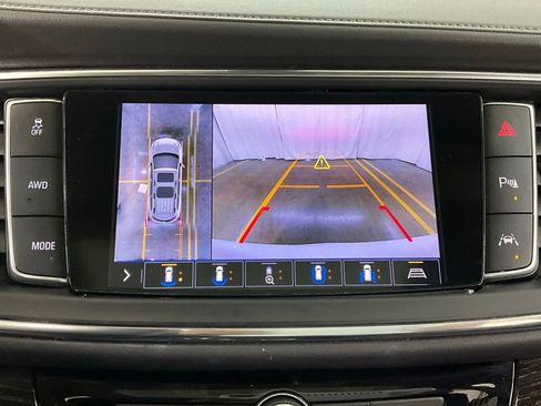 Used 2021 Buick Enclave Avenir w/ Avenir Technology Package image 17