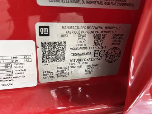 Used 2024 GMC Sierra 1500 SLE w/ Preferred Package image 39