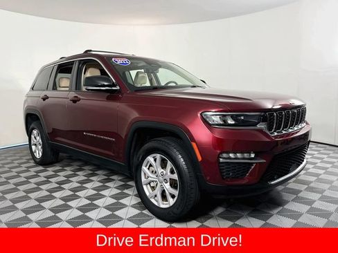 Used 2022 Jeep Grand Cherokee Limited w/ Luxury Tech Group II RWD image 1
