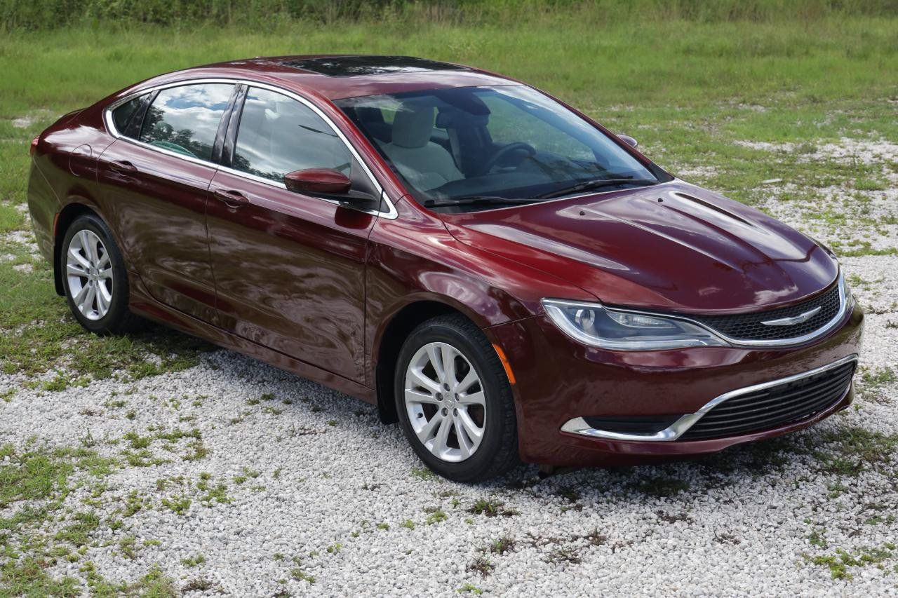 Used 2015 Chrysler 200 Limited w/ Convenience Group FWD image 15