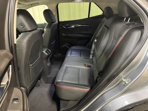 Used 2022 Buick Envision Essence w/ Technology Package I image 17