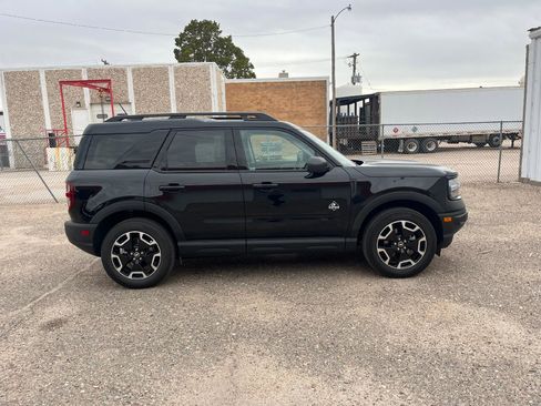 Used 2023 Ford Bronco Sport Outer Banks w/ Tech Package image 6