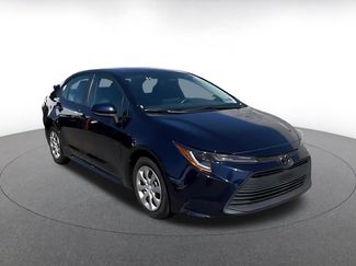 Used 2025 Toyota Corolla LE video 2