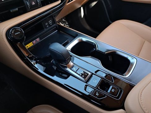 Used 2025 Lexus NX 350h AWD w/ Accessory Package (2T) image 27