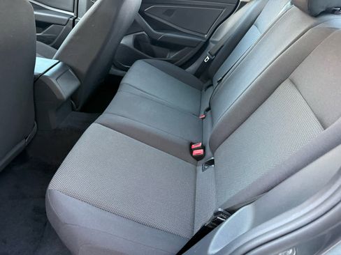 Used 2019 Volkswagen Jetta S image 5