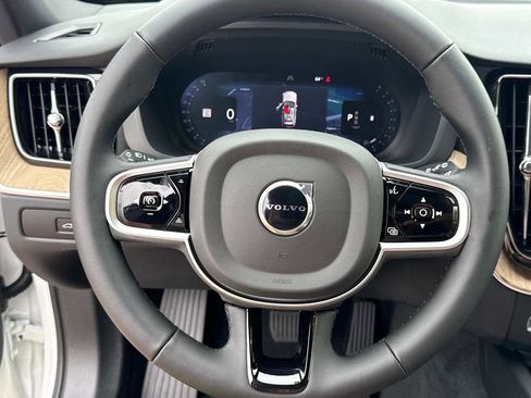 New 2026 Volvo XC60 B5 Plus w/ Protection Package Premier image 26