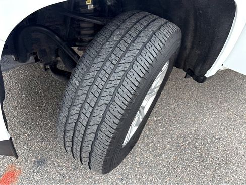 Used 2021 Chevrolet Colorado LT w/ Fleet Safety Package image 24