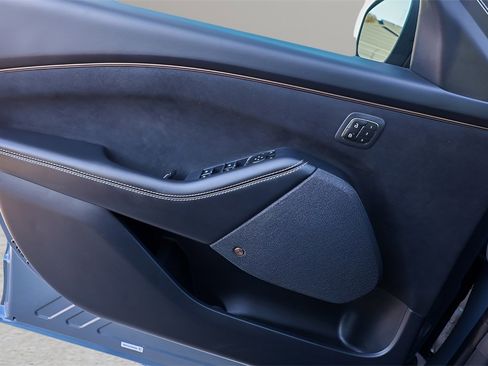 Used 2023 Ford Mustang Mach-E GT image 17