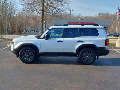 Certified 2024 Toyota Land Cruiser w/ Premium Package AWD/4WD image 10