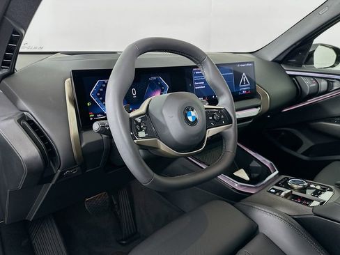 Used 2025 BMW X3 xDrive30 w/ Premium Package AWD/4WD image 9