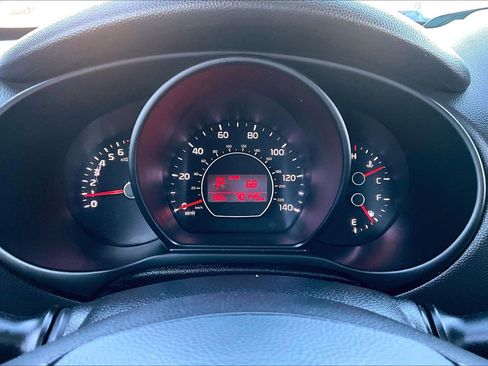 Used 2018 Kia Soul + FWD image 20