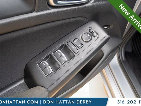 Used 2022 Honda Civic Sport image 17