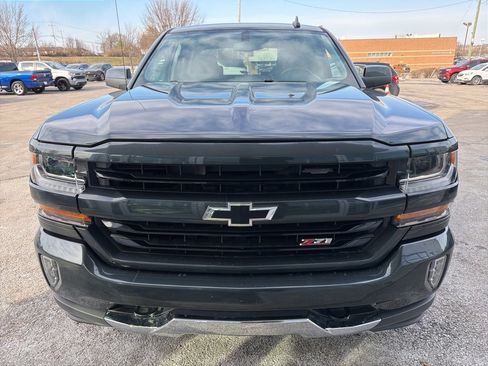 Used 2018 Chevrolet Silverado 1500 LT w/ All Star Edition image 2
