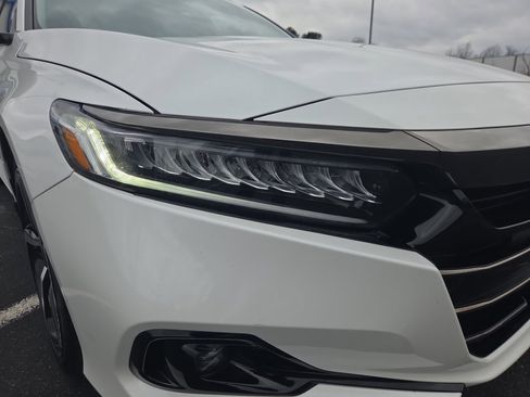 Certified 2022 Honda Accord Sport Special Edition image 17
