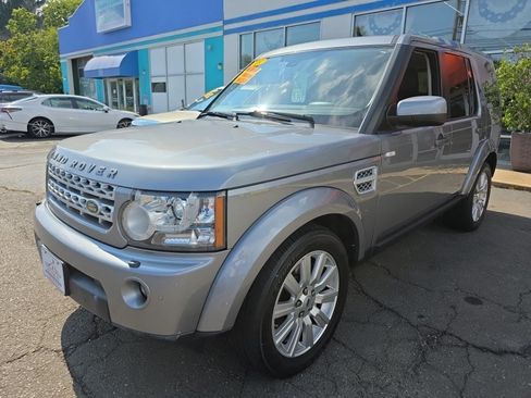 Used 2013 Land Rover LR4 HSE AWD/4WD image 3