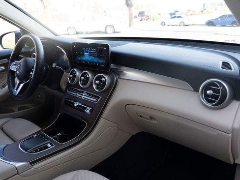 Used 2022 Mercedes-Benz GLC 300 image 28