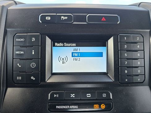 Used 2021 Ford F450 XL w/ Power Equipment Group image 46