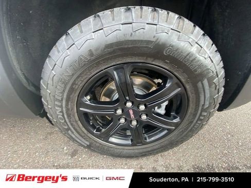 Certified 2023 GMC Acadia AT4 w/ Preferred Package image 37