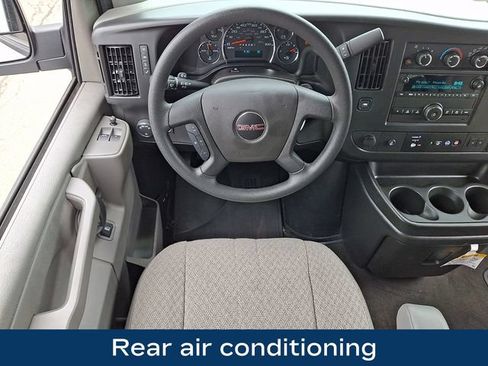 Used 2025 GMC Savana 3500 LT w/ LT Preferred Equipment Group RWD image 3