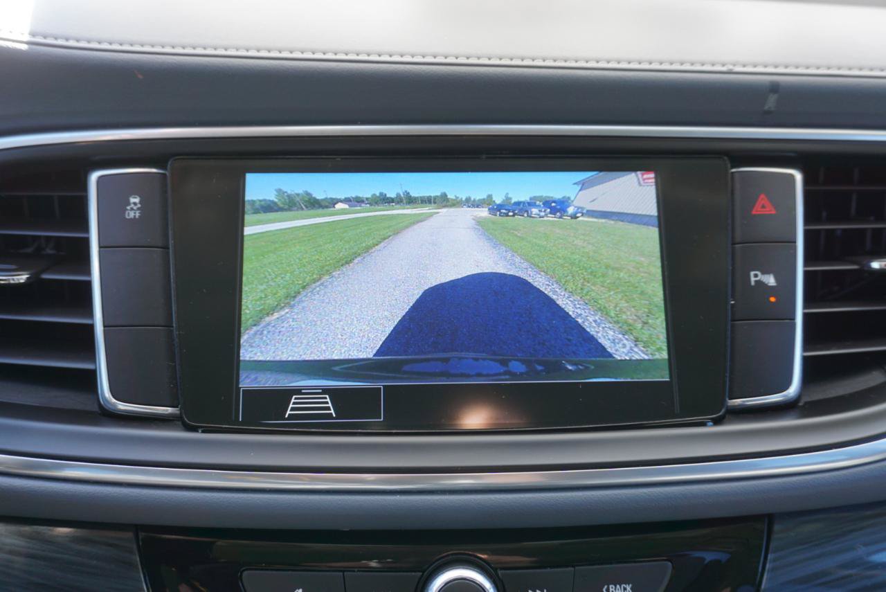 Used 2020 Buick Enclave Preferred w/ LPO, Touring Package FWD image 12