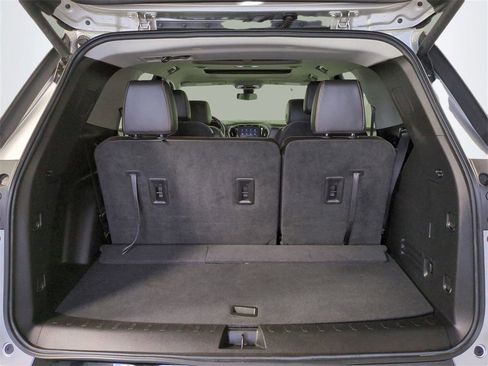 Used 2020 Chevrolet Traverse Premier w/ Redline Edition image 13