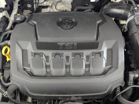 Used 2021 Volkswagen Tiguan SE R-Line AWD/4WD image 12
