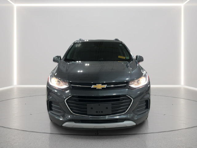 Used 2018 Chevrolet Trax LT w/ LT Convenience Package FWD image 9