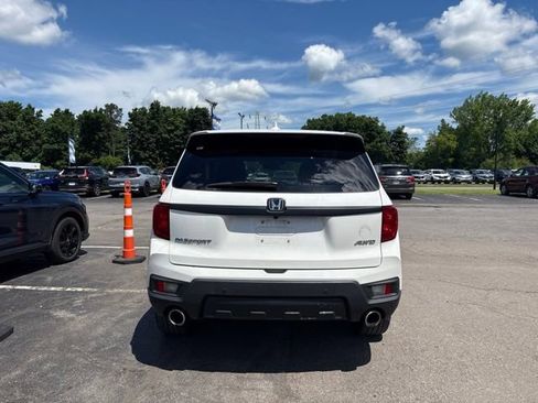 Used 2023 Honda Passport EX-L image 5