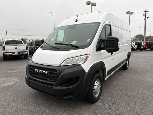 Used 2023 RAM ProMaster 2500 image 2
