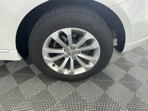 Used 2015 Audi Q5 2.0T Premium Plus w/ Technology Package image 17