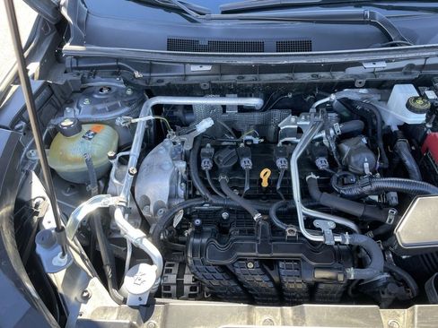 Used 2023 Mitsubishi Outlander SE Black Edition image 40