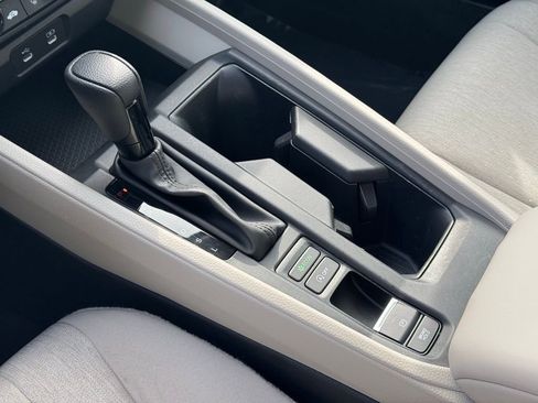 Used 2023 Honda Accord LX image 16