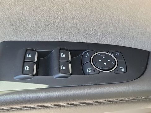 Used 2019 Lincoln Nautilus FWD image 29
