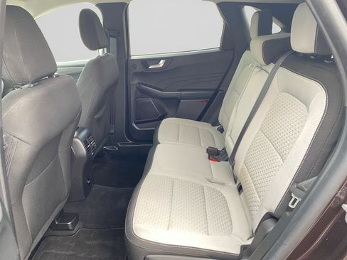Used 2023 Ford Escape Active w/ Tech Pack #2 AWD/4WD image 19