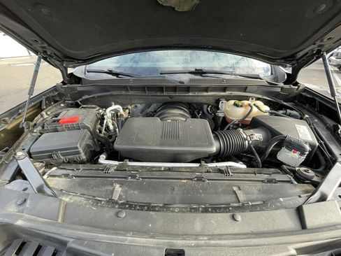 Used 2021 Chevrolet Tahoe LT w/ LT Signature Package image 32