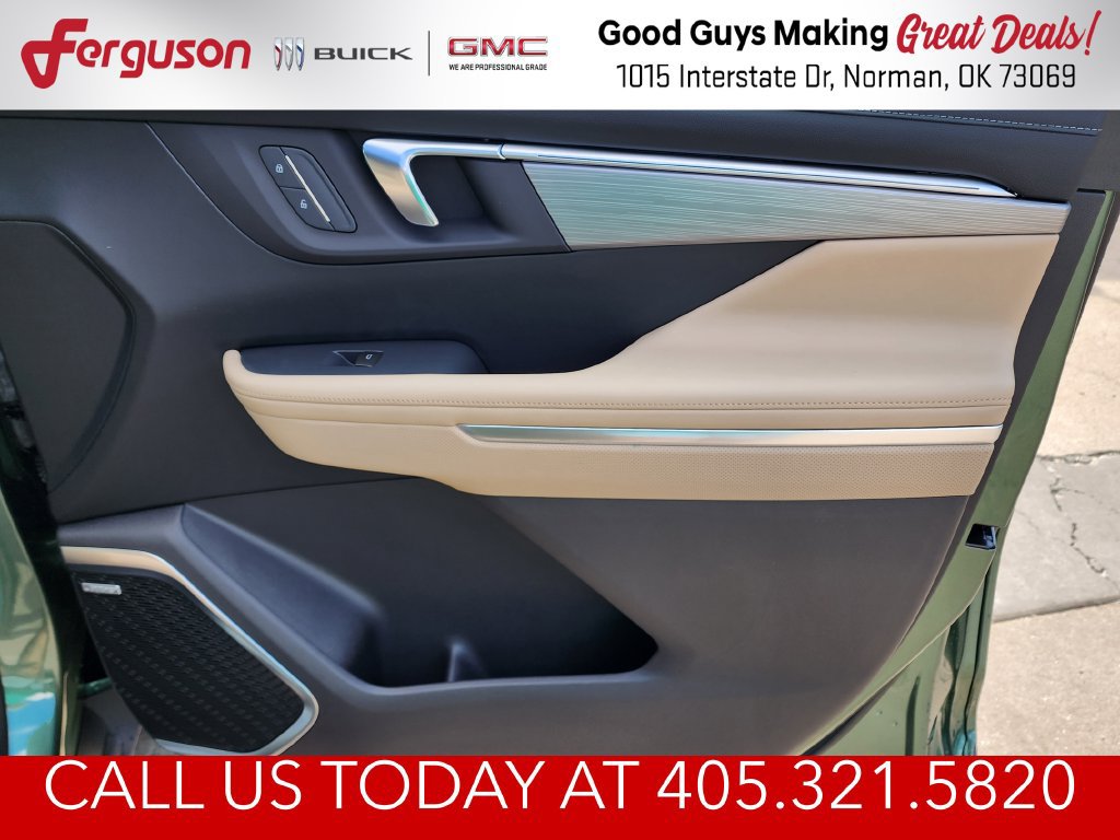 New 2027 Buick Enclave Preferred w/ Power Package FWD image 37