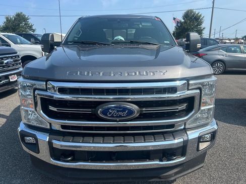 Used 2022 Ford F250 Lariat w/ Lariat Value Package AWD/4WD image 5