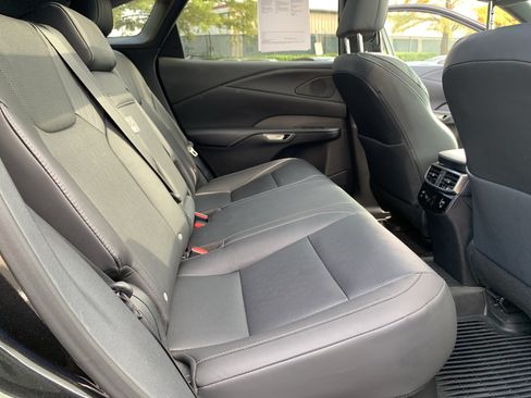 Used 2023 Lexus RX 350 Premium Plus w/ Cold Area Package AWD/4WD image 33
