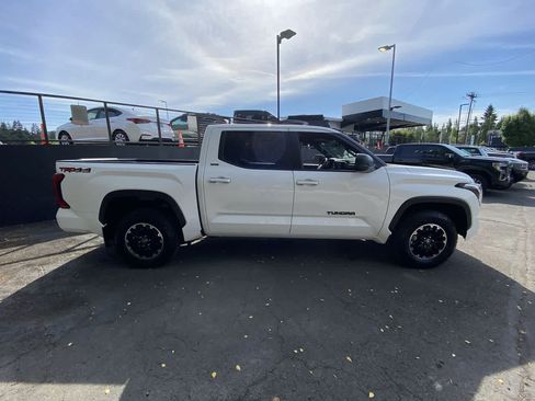 Used 2025 Toyota Tundra SR5 w/ TRD Off-Road Package AWD/4WD image 7