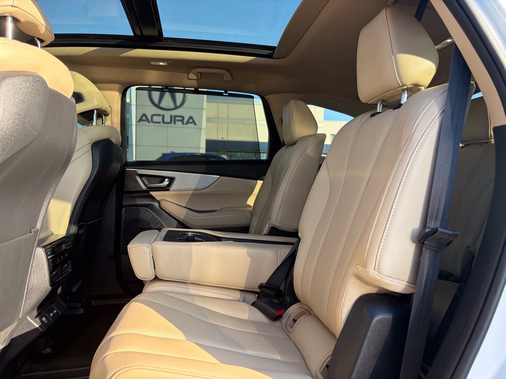 Certified 2023 Acura MDX w/ Technology Package AWD/4WD image 28