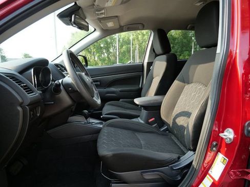 Used 2022 Mitsubishi Outlander Sport ES AWD/4WD image 14