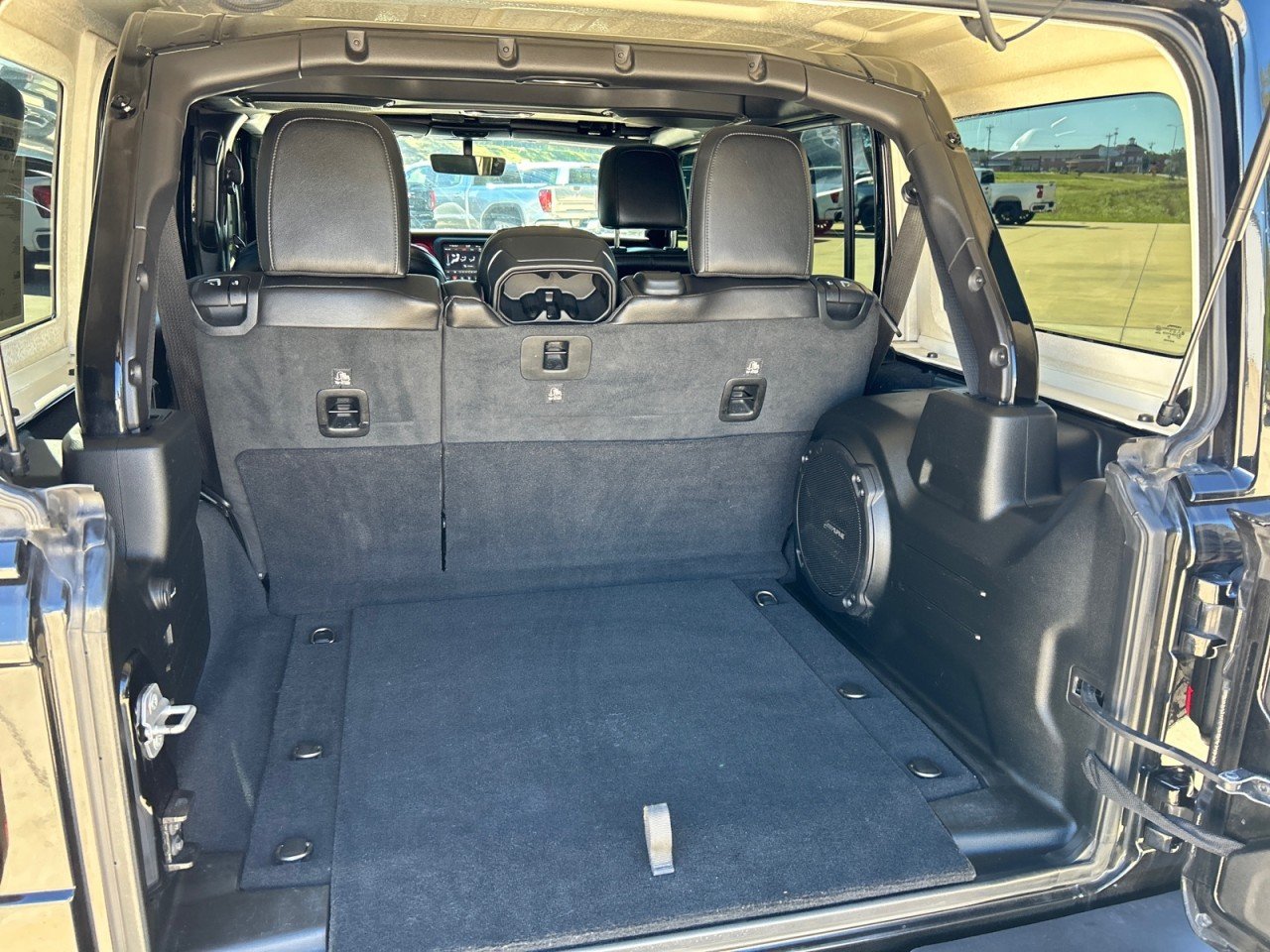 Used 2020 Jeep Wrangler Unlimited Rubicon AWD/4WD image 7