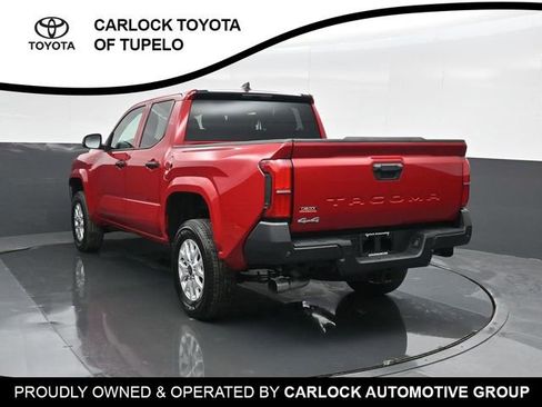 Used 2025 Toyota Tacoma SR image 9